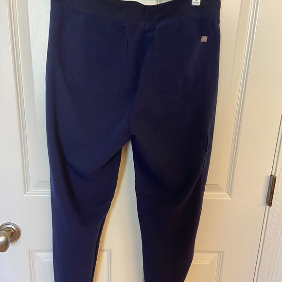 Figs Navy Jogger - Small - Great condition! - Picture 2 of 6